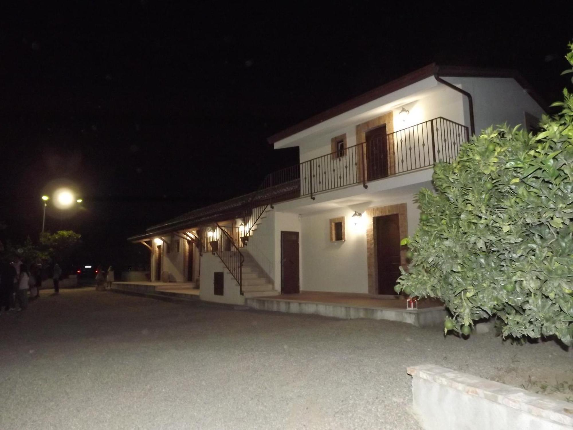 Agriturismo Trappeto Vecchio San Demetrio Corone Екстериор снимка